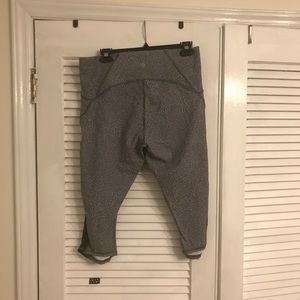 Lululemon capris